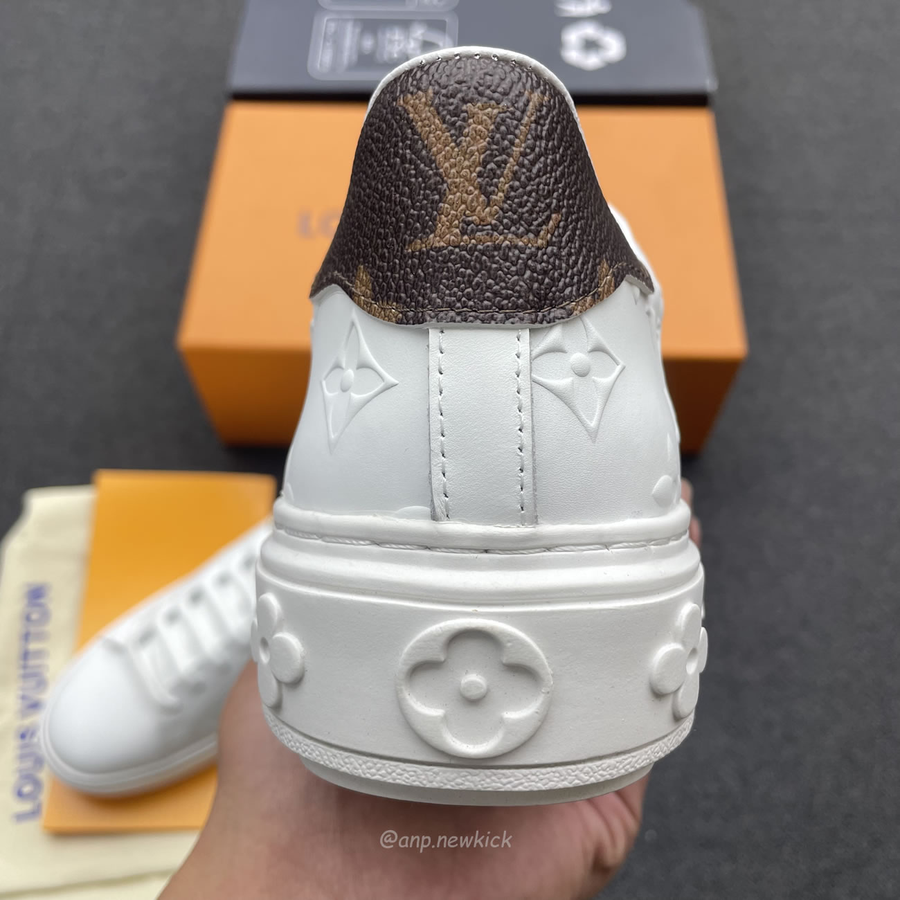 Louis Vuitton Time Out Debossed Monogram Leather White (4) - newkick.cc